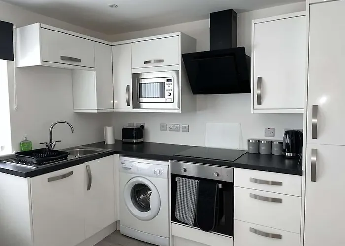 Lovely One Bed, Open Plan Studio Apartment.